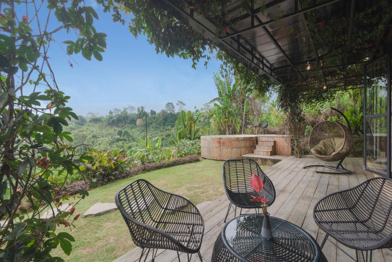 Kayukopi Villa Munduk  Exterior photo