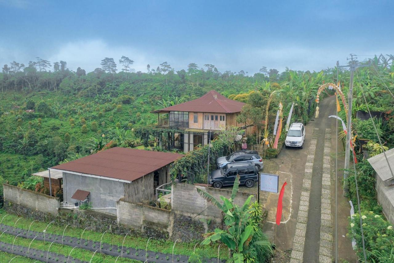 Kayukopi Villa Munduk  Exterior photo