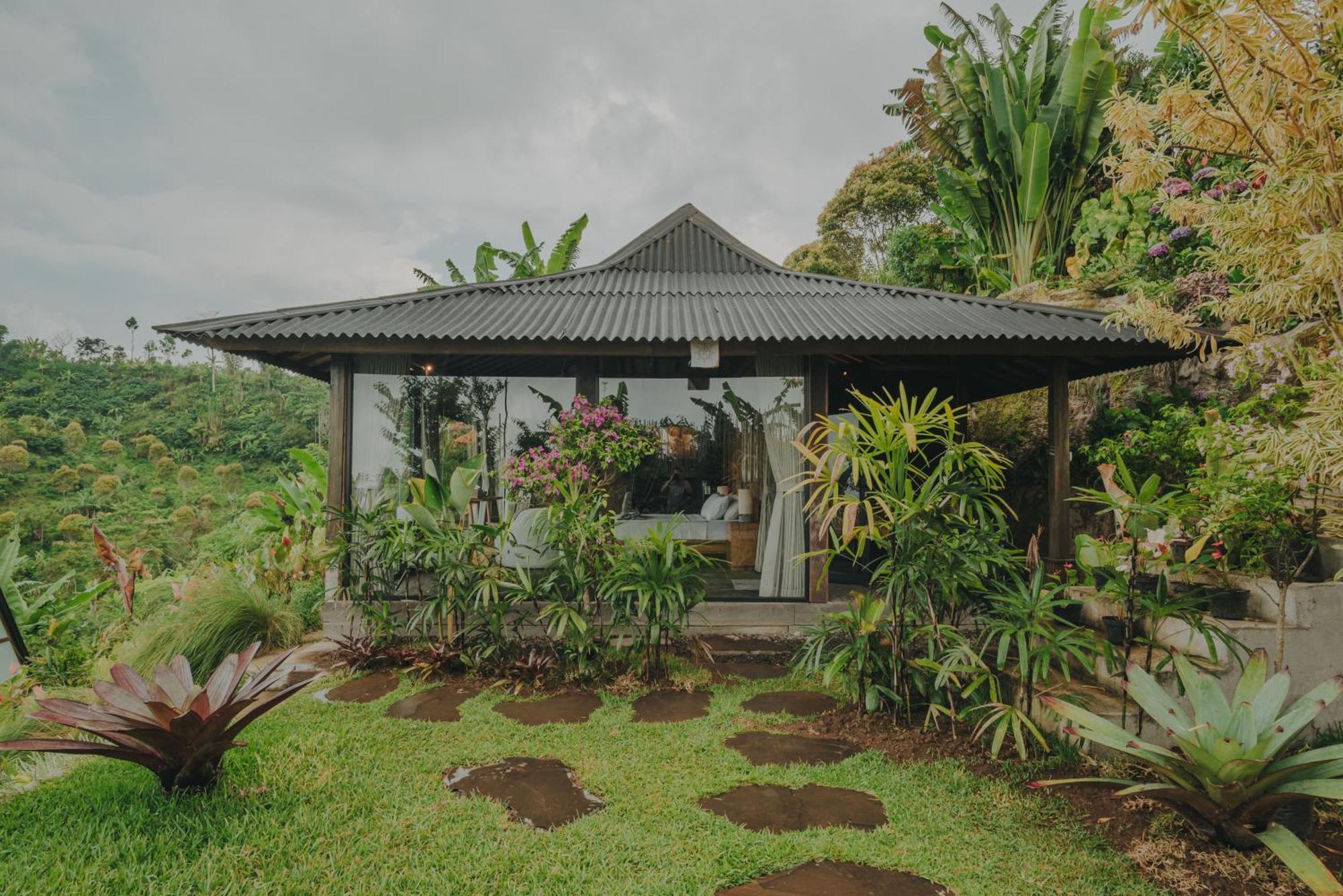 Kayukopi Villa Munduk  Exterior photo